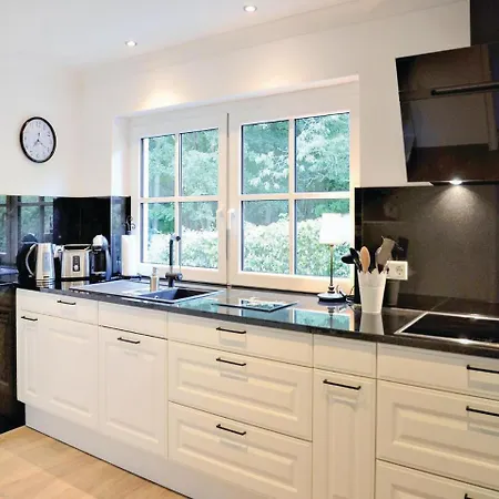 Three-bedroom In Schieder-schwalenberg Apartamento *